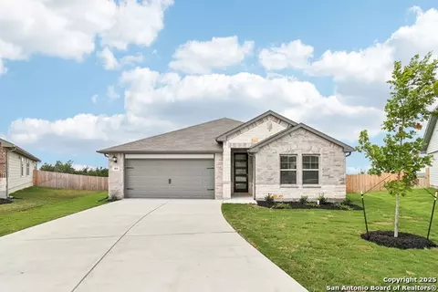 104 Shelton Pass, Cibolo, TX 78108