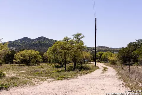 Other - 816 Cornelius Rd, Utopia, TX 78884 photo 9 of 19