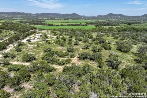 Other - 816 Cornelius Rd, Utopia, TX 78884 photo 16 of 19