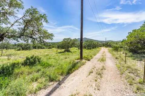 Other - 816 Cornelius Rd, Utopia, TX 78884 photo 16 of 20