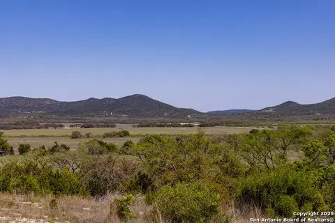 Other - 816 Cornelius Rd, Utopia, TX 78884 photo 12 of 19