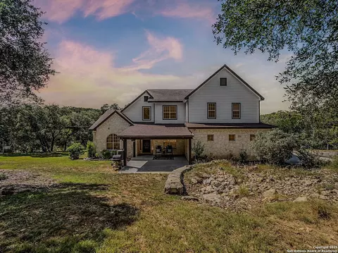 501 River Mountain Dr, Boerne, TX 78006