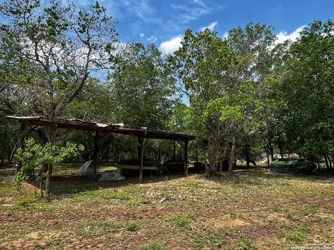 Other - 304 County Road 6611, Devine, TX 78016 photo 11 of 25