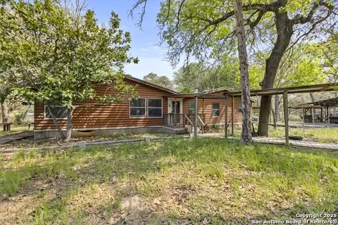 1189 Vivroux Rnch, Seguin, TX 78155