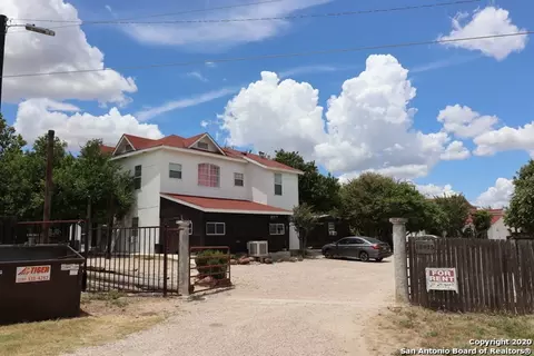 Exterior - 13915 Interstate 35, Von Ormy, TX 78073 photo 4 of 7