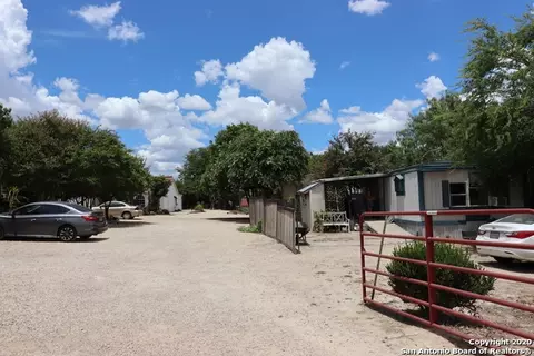 Exterior - 13915 Interstate 35, Von Ormy, TX 78073 photo 7 of 7