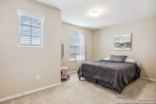 Bedroom - 14115 Knob Crk, San Antonio, TX 78245 photo 2 of 3