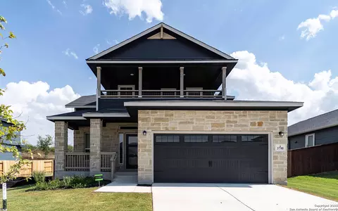 5790 Reagan Rdg, Schertz, TX 78108