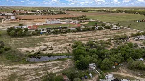 View/Area - tbd N Windy Knl, Devine, TX 78016 photo 5 of 10