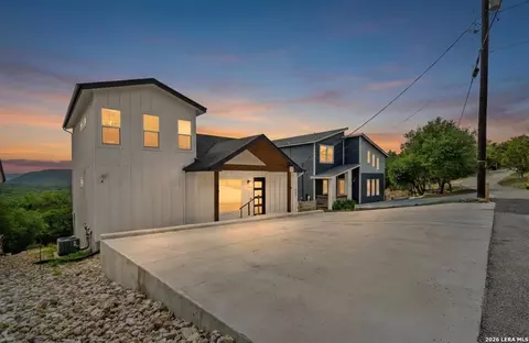 537 Dusty Saddle, Canyon Lake, TX 78133