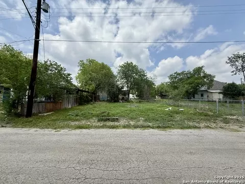 117 Gravel St, San Antonio, TX 78203