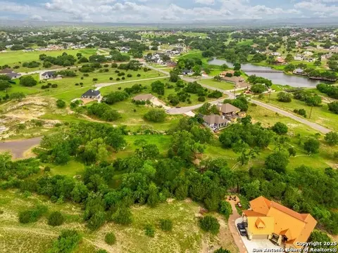 107 Nicholas Weeks, Blanco, TX 78606 photo 4