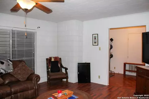 Living - 102 Holman, Lake City, TX 78368 photo 1 of 1