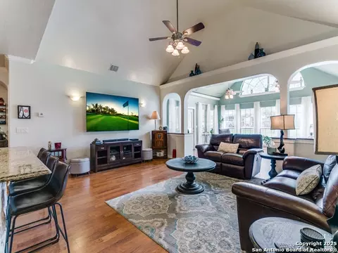6840 S Loop 1604, Von Ormy, TX 78073 photo 12