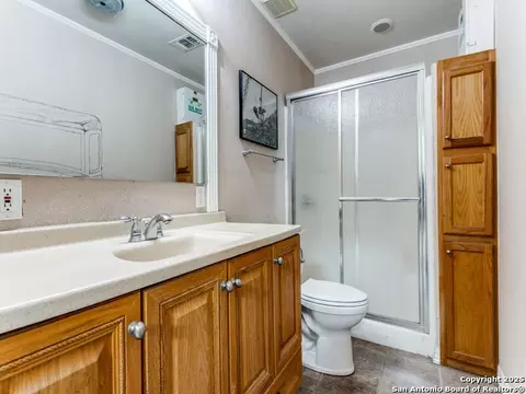 6840 S Loop 1604, Von Ormy, TX 78073 photo 36