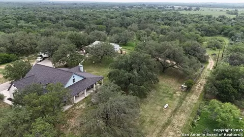 6840 S Loop 1604, Von Ormy, TX 78073 photo 42