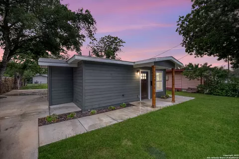 3006 Martin Luther King, San Antonio, TX 78220