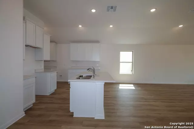Other - 5918 Cienna Cv, San Antonio, TX 78222 photo 2 of 12