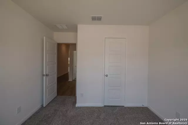 Other - 5918 Cienna Cv, San Antonio, TX 78222 photo 7 of 12