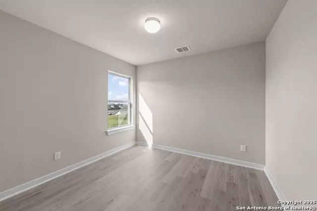 Bedroom - 5918 Cienna Cv, San Antonio, TX 78222 photo 8 of 9