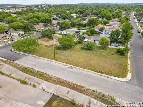 601 San Eduardo, San Antonio, TX 78228