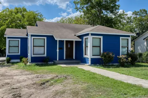 910 Halliday, San Antonio, TX 78210