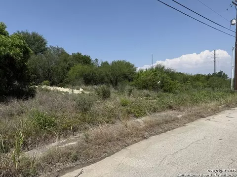 205 Jenull Ave, San Antonio, TX 78202