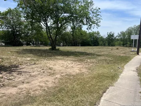 1902 Pecan Vly, San Antonio, TX 78210