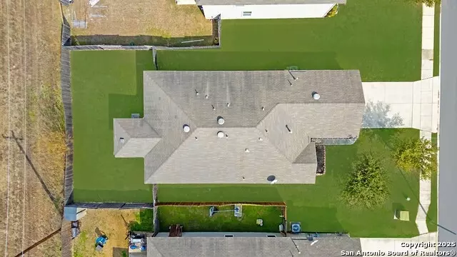 View/Area - 11219 Five Iron, San Antonio, TX 78221 photo 1 of 1