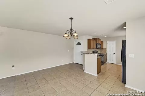 Dining - 11219 Five Iron, San Antonio, TX 78221 photo 1 of 1