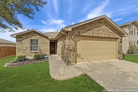 Exterior - 11219 Five Iron, San Antonio, TX 78221 photo 1 of 1