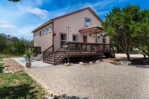 3363 English Xing, Bandera, TX 78003