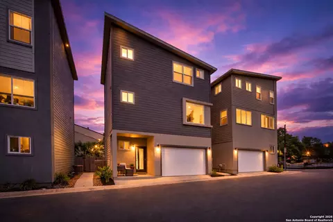 1618 W Lawndale #2, San Antonio, TX 78209