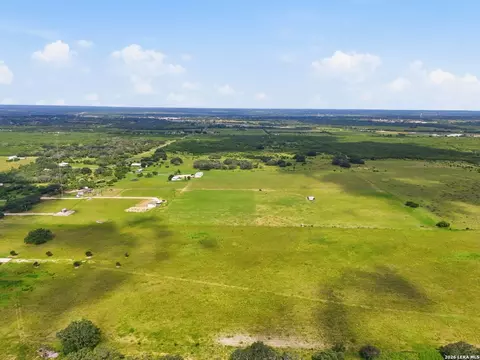 tbd Cr 777, Devine, TX 78016 photo 6