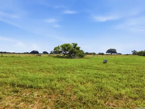 tbd Cr 777, Devine, TX 78016 photo 12