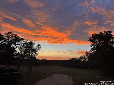 1085 Fallow Rd, Eldorado, TX 76936
