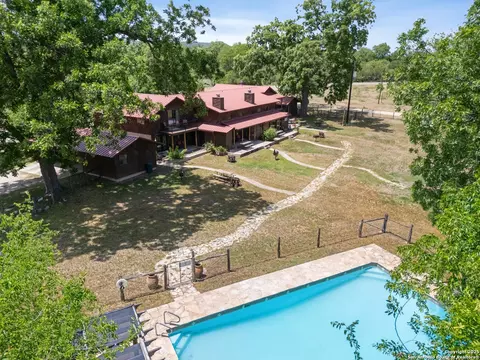 6641 Rr 1120 Apt A B C D #A, B, C, D, Rio Frio, TX 78879