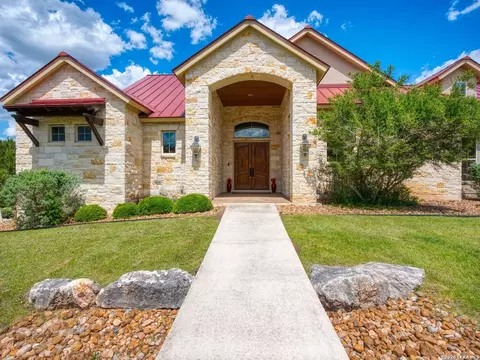 103 Falcon Crst, Boerne, TX 78006