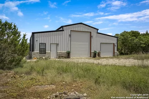 37 Sabinas Ridge Rd, Boerne, TX 78006