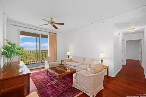 1 Towers Park Ln #1001, San Antonio, TX 78209