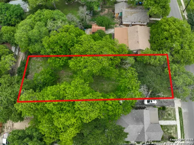  539 E Huisache, San Antonio, TX 78212 photo 7