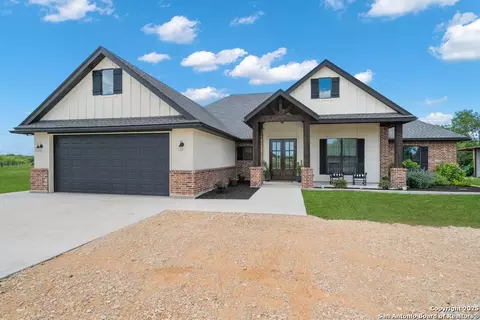 1212 Engler Dairy, Seguin, TX 78155