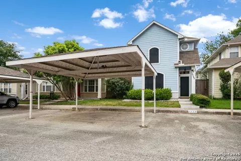 2723 Crown Arbor, San Antonio, TX 78251