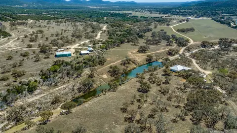 View/Area - 5430 Cr-111, Utopia, TX 78884 photo 2 of 8