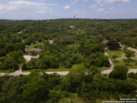 255 County Road 386, San Antonio, TX 78253