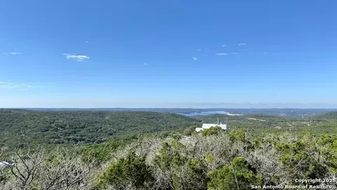 19 County Road 270, Mico, TX 78056