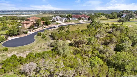 128 Enigma Ave, Spring Branch, TX 78070