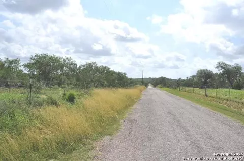 tbd Cr 662, Devine, TX 78016 photo 8