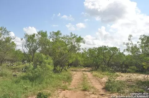 tbd Cr 662, Devine, TX 78016 photo 6