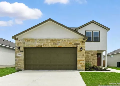 983 Manger Ln, New Braunfels, TX 78130
